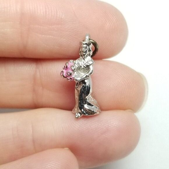 Vintage Bride with Bouquet Charm Pendant, Silver Tone Pink Enamel, Wedding - Picture 6 of 7